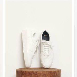 Plain leather sneakers size 44